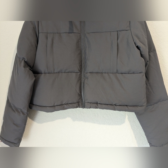 Gymshark Grey Oversized Cropped High Neck Full Zip Canvas Puffer Jacket - Picture 7 of 12